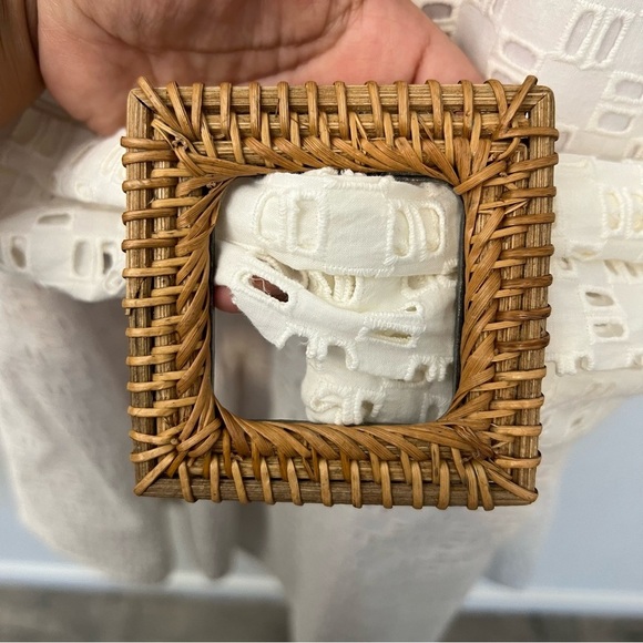 Anthropologie White Belted Eyelet Shorts Romper with Pockets- Size 8 - Picture 10 of 16